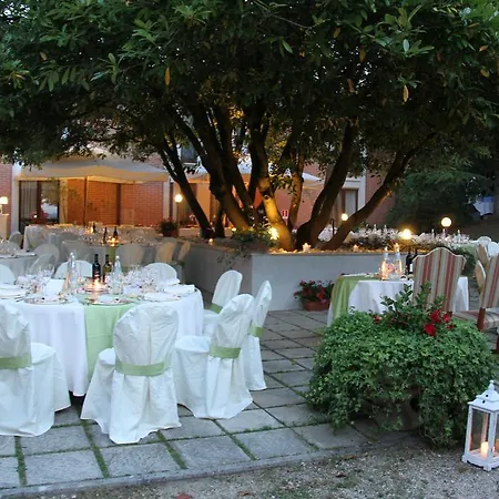 Hotel La Collina Di 3*